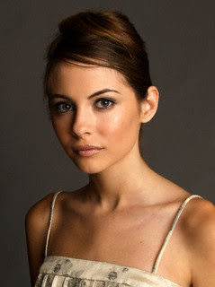 海外ドラマ 映画で活躍中の女優 ウィラ ホランド Willa Holland 海外ドラマと映画のキャスト情報 Cast Note